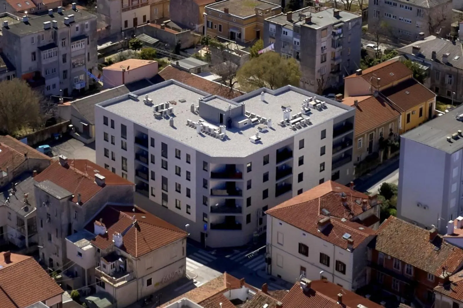 You & Me Pula With Garage Parking 아파트